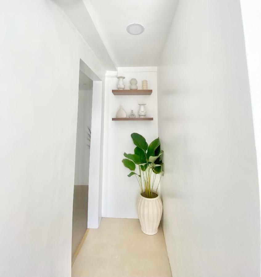 New Modern Home Near Airport, Beach And Fast Wi-Fi Sudtungan Bagian luar foto