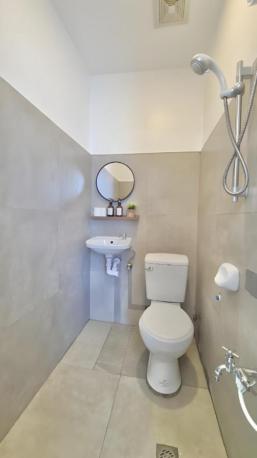 New Modern Home Near Airport, Beach And Fast Wi-Fi Sudtungan Bagian luar foto